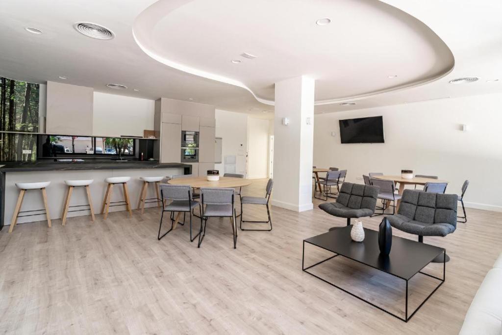 Keywise Family Luxury Infinity Beach & Golf Естепона Екстер'єр фото